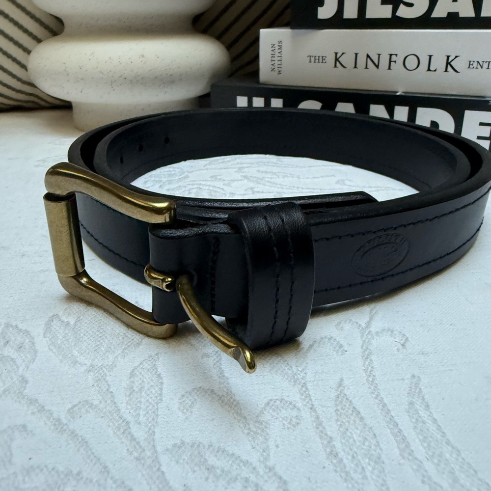 Duluth Trading Co Black Leather Belt with Brass Buckle